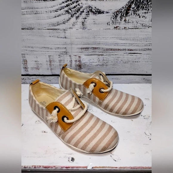 Ros‎ Hommerson Calypso Sneaker Sand/Cream  size 7.5SS Stripe Canvas Athletic - Picture 2 of 6